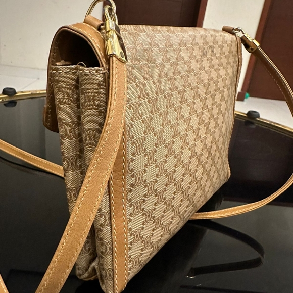 Celine crossbody - Picture 3 of 9